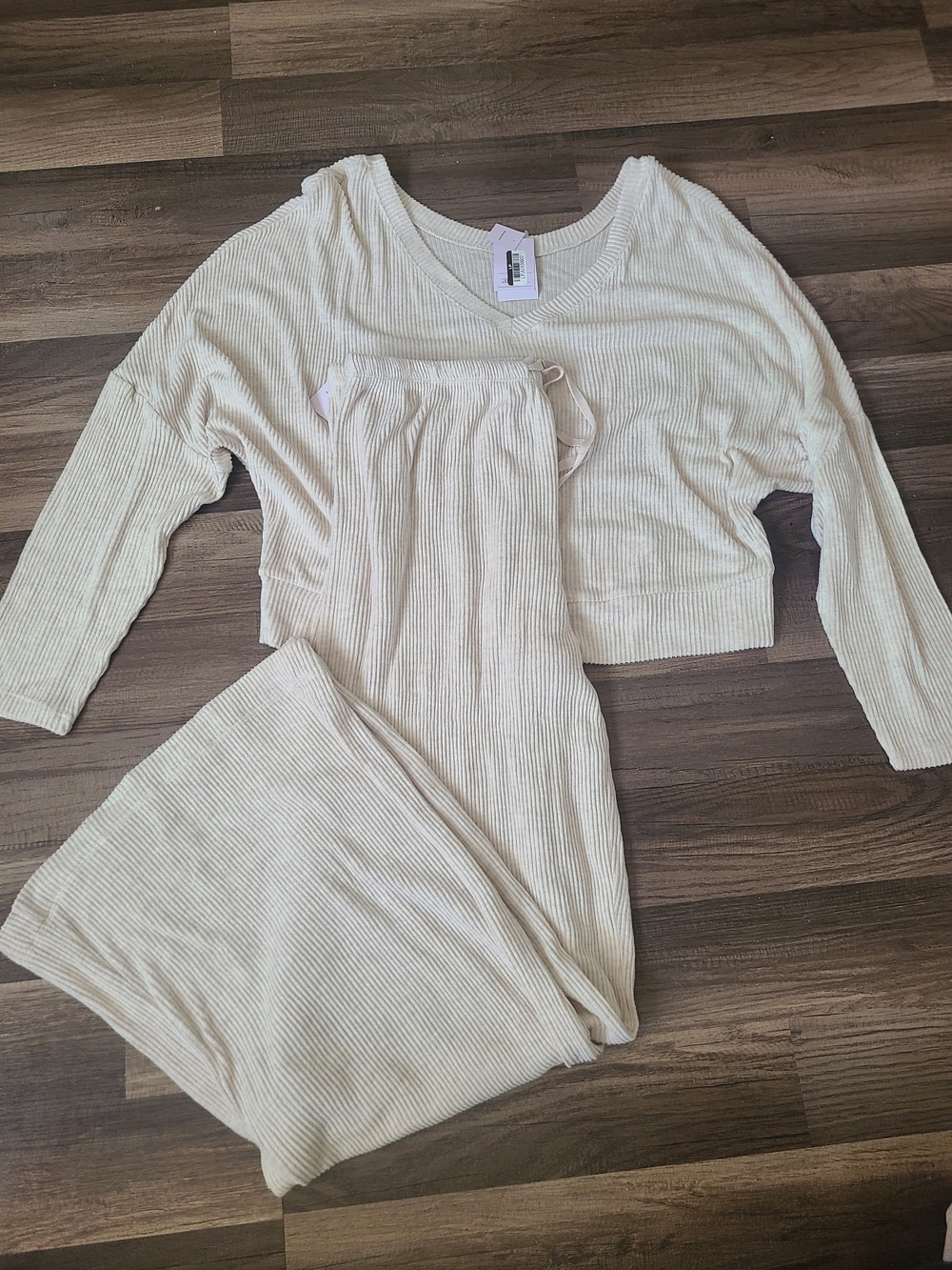 Women’s Ribbed Lounge Set - Cream Long Sleeve Top & Pants
